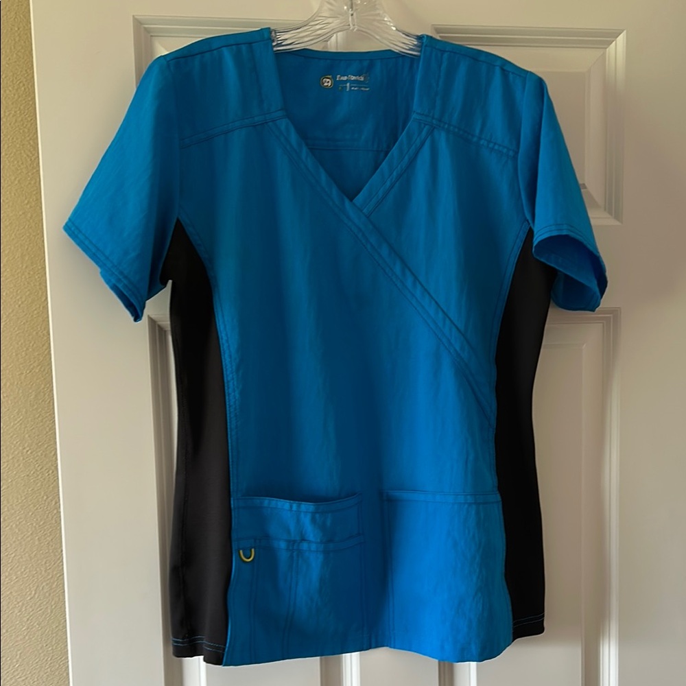 Blue and Black Fitted Wrap Short Sleeve stretch scrub shirt.